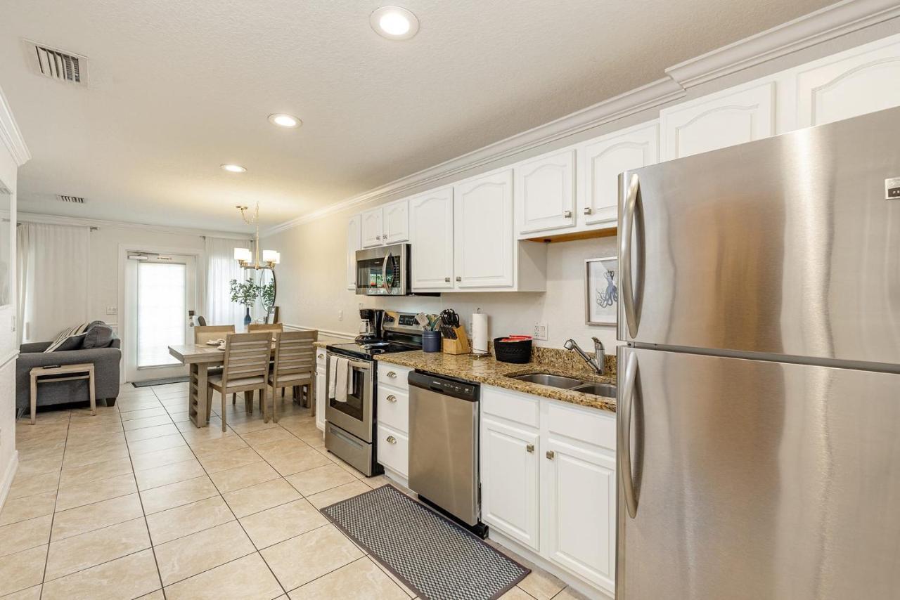 Heat Of Siesta Village Walk To Beach W Heated Pool Siesta Key Exteriör bild