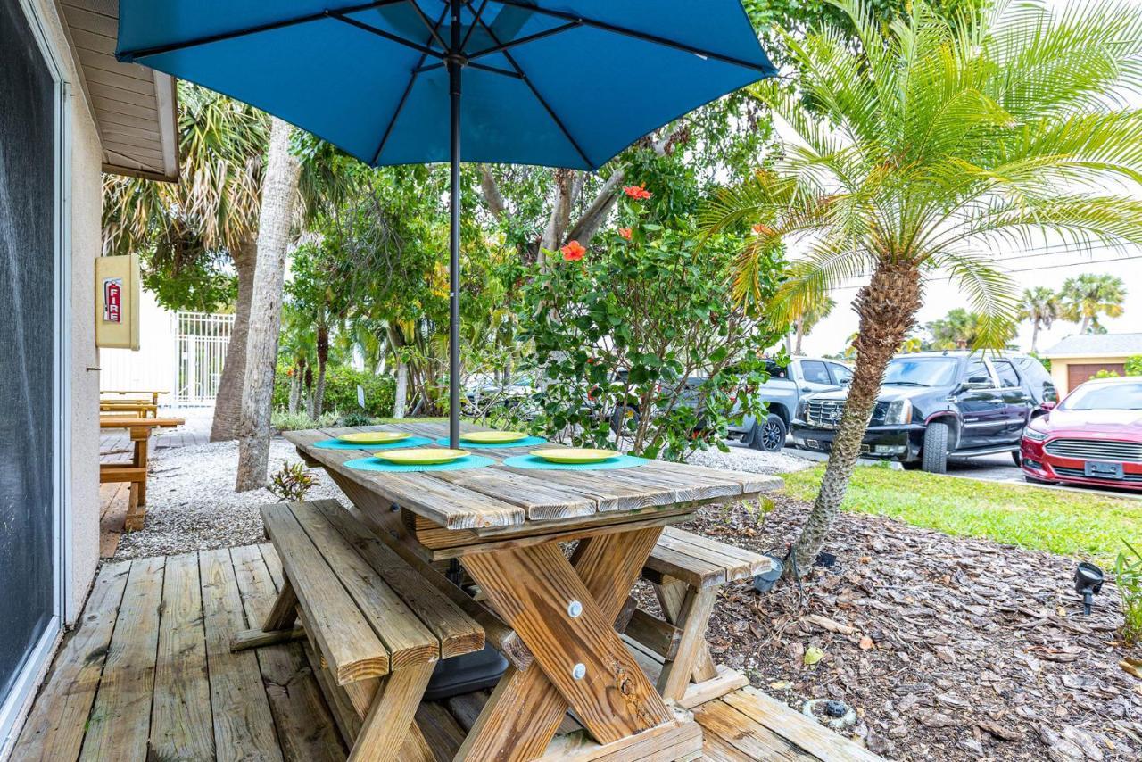 Heat Of Siesta Village Walk To Beach W Heated Pool Siesta Key Exteriör bild